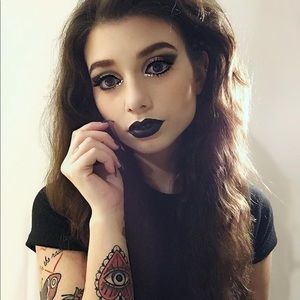 Meet your Posher, Marina